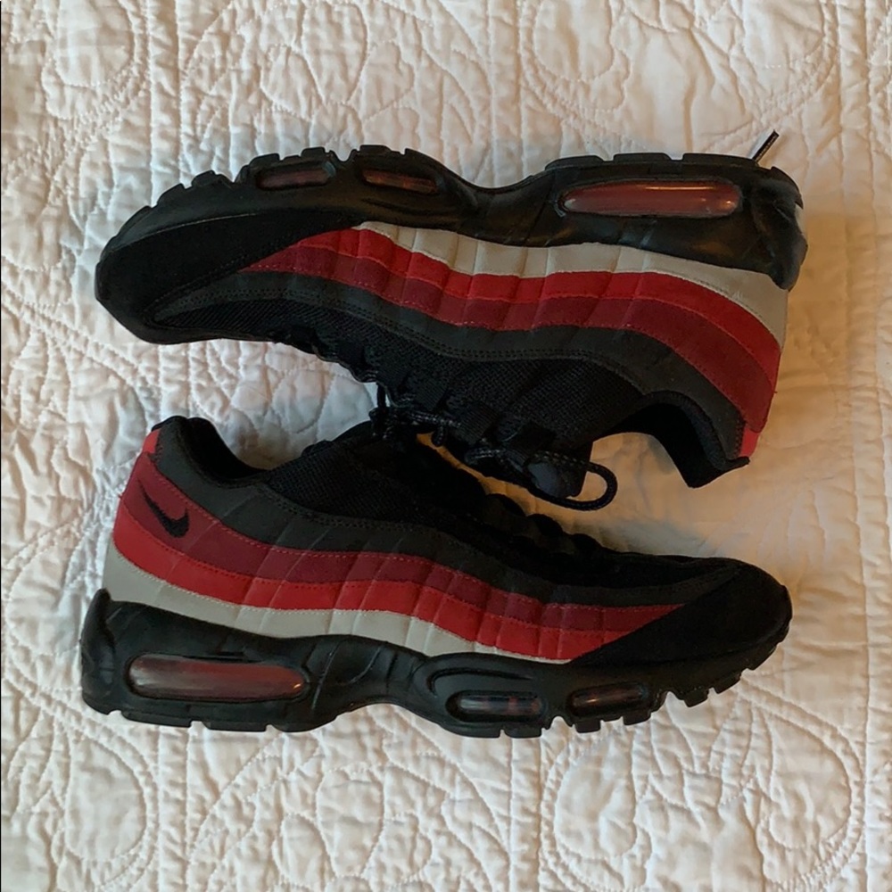 Nike 95 air maxes.